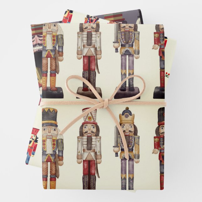 Fiche papier d'emballage de Noël Trio Nutcracker (En situation)
