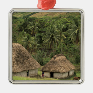 Fidschi, Viti Levu, Navala, traditionelle Häuser  Silbernes Ornament