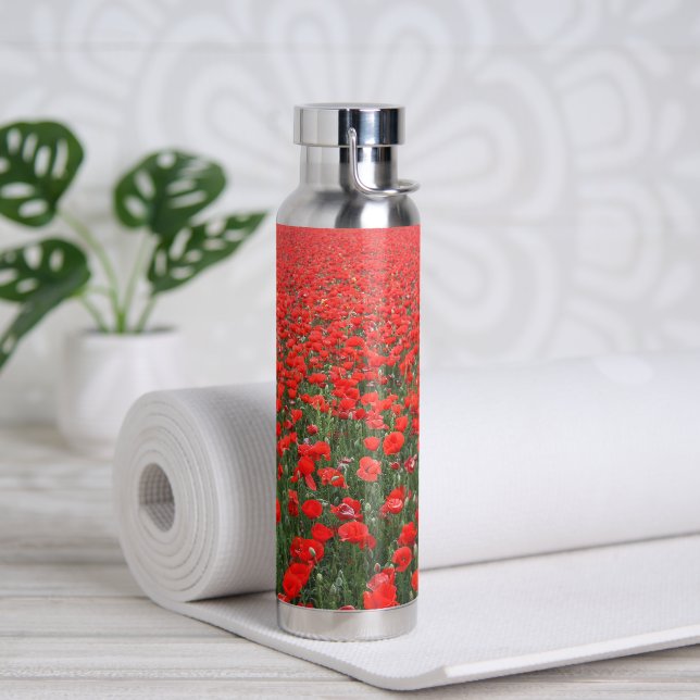 Field of Red Poppies Trinkflasche (Yoga)