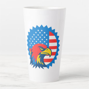 Fierce Bald Eagle über die US-Flagge Milchtasse