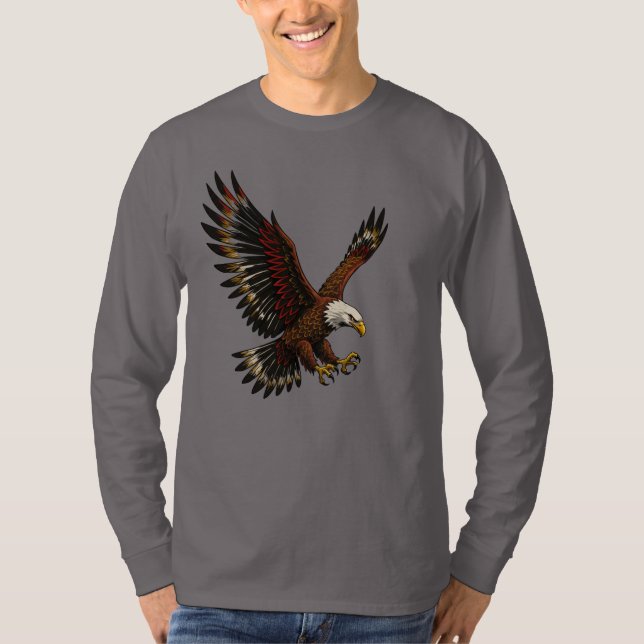 Fierce Eagle im Flug T-Shirt (Vorderseite)