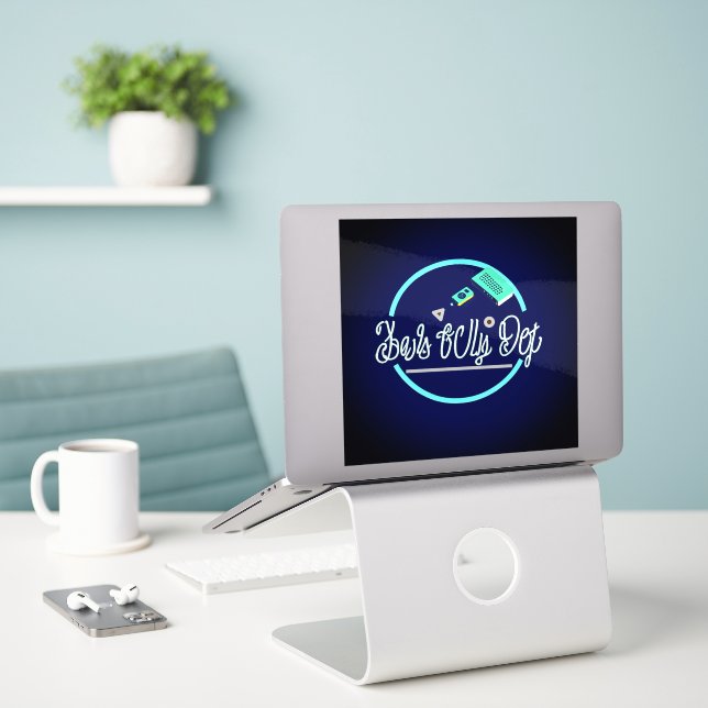 Fierce Technology Der beste Freund des Menschen Ar Aufkleber (Laptop auf Schreibtisch)