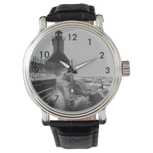 Fierce Waves bei St Joseph Grayscale Armbanduhr