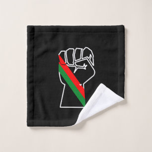 fierté noire drapeau rouge vert poing panafricain