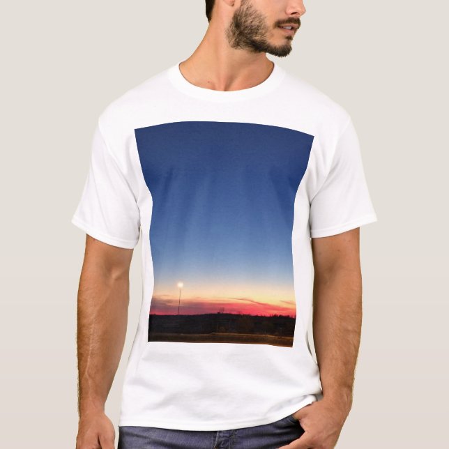 Fiery Sunset Tee to Brighten Your Wardrobe  (Vorderseite)