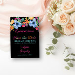 Fiesta Blume Black Floral Quinceanera Save The Date<br><div class="desc">Quinceanera Save the Date Karte mit fiesta Blume in Aquarell. Diese schwarze Karte hat eine Fülle von bunten Blume, eleganten Schriften und moderner Typografie. Ein wunderschönes Blumendesign inklusive Pony, Rose, Fuchsia, Lilie und Grün in Rosa, lila, Orange, Gelb, Grün und Blau. Die Vorlage ist für Sie zum Set bereit, um...</div>