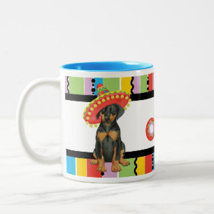 Fiesta Doberman Pinscher Mug à café à deux tons