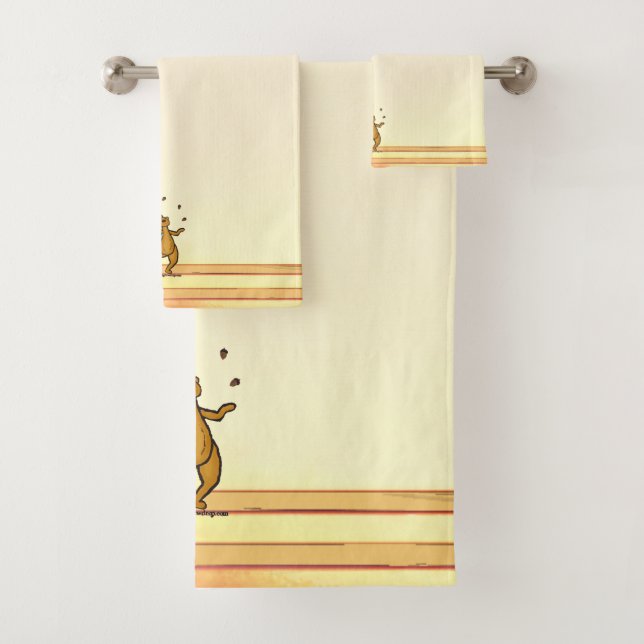 figdewdrops Juggling Squirrel Bath Towel Set (En situation)