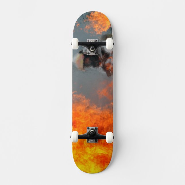 Fighting Wildfires Skateboard (Vorderseite)