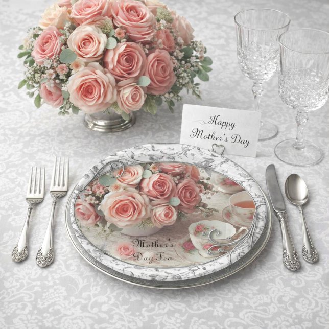 Filigree am Tag der Rosenmutter Pappteller (Elegant pink rose and silver filigree Mother's Day paper plate mockup )