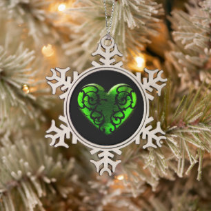 Filigree Goth Green Heart Schneeflocken Zinn-Ornament