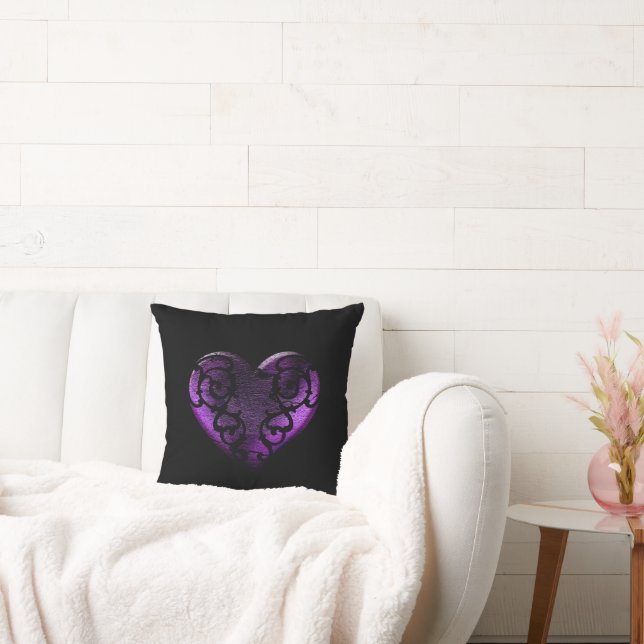 Filigree Goth Lila Heart Kissen (Liege)