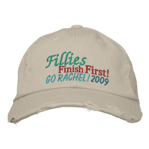 Filish Finish FIRST - Pferderennen von SRF Bestickte Baseballkappe