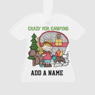 Fille blonde folle pour camper