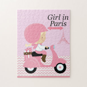 Fille dans le puzzle de Paris