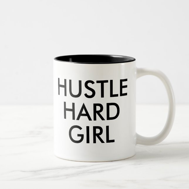 Fille dure | Drôle Humour plaisanter Slogan Mug (Droit)