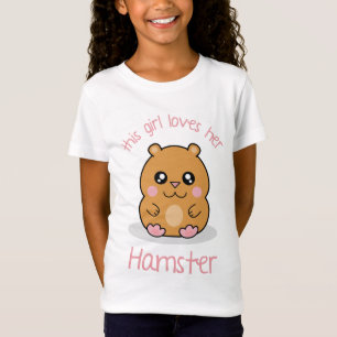 Fille naine mignonne de T-shirt de bande dessinée