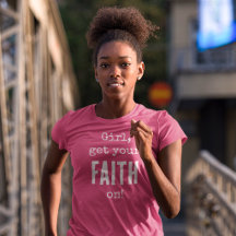 Fille, obtenez votre foi sur le code QR du t-shirt
