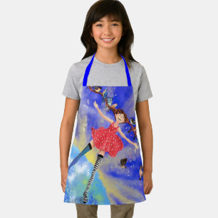 Fillette heureuse avec tablier pour enfants oiseau