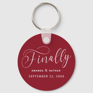 Finally Minimalist Wedding Save the Date Schlüsselanhänger