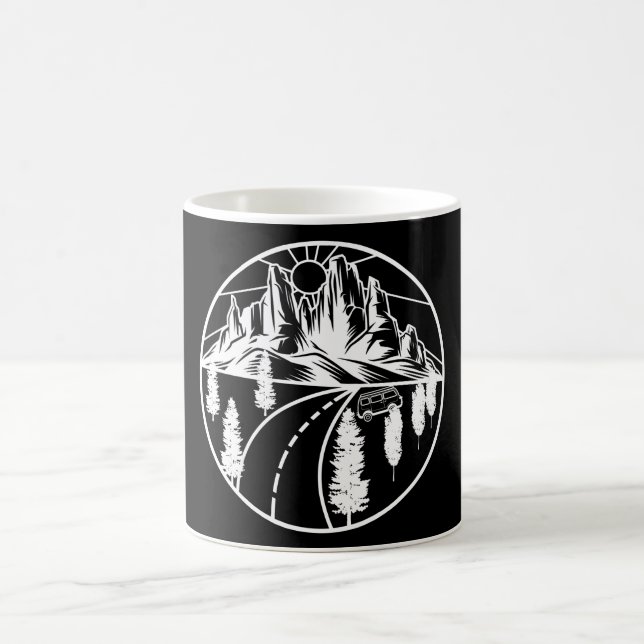Finden Sie Ihr einfaches weißes Straßendesign in S Kaffeetasse (Mittel)