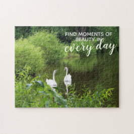 Finden Sie Schönheit in jedem Tag Swan Foto Jigsaw