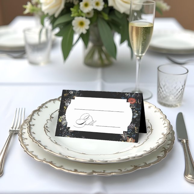 Fine Art Black Floral Calligraphy Platzkarte (Von Creator hochgeladen)