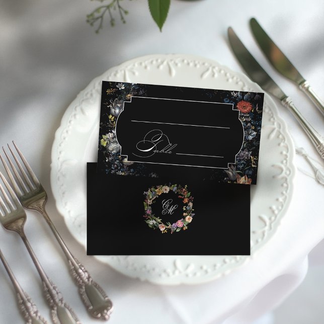 Fine Art Black Floral Calligraphy Platzkarte (Von Creator hochgeladen)