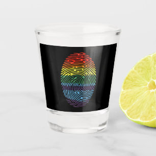 Fingerabdruck LGBTQ Stolz Schwul Lesbisch Regenbog Schnapsglas