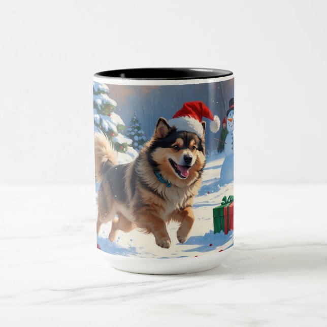 Finnischer Lapphund Running Snow mit Weihnachtshut Tasse (Zentrum)