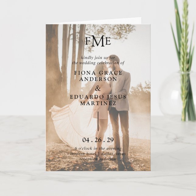 Fiona Foto Bold Monogram Modern Wedding Einladung (Vorderseite)