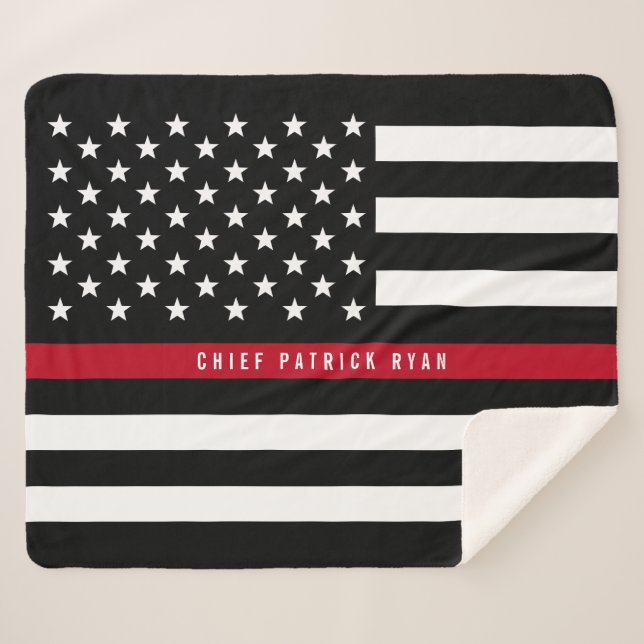 Fireman Thin Red Line American Flag Monogram Med. Sherpadecke (Vorderseite (Horizontal))