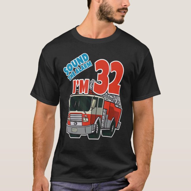 Firetruck 32nd Birthday Fireman Fire Truck Boys Th T-Shirt (Vorderseite)