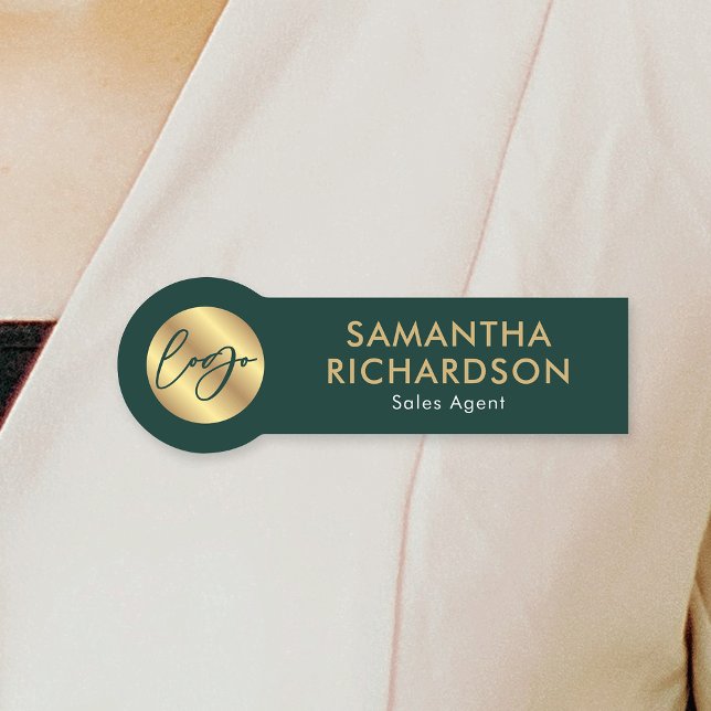 Firmenlogo Chic Green & Gold Mitarbeiter Namensschild (Modern emerald green business logo employee name tags with custom text and your logo)