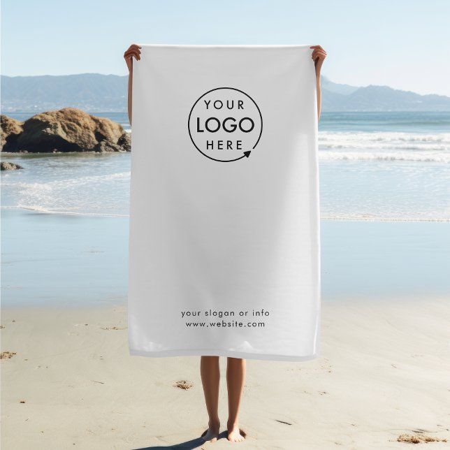 Firmenlogo | MINIMALISTISCH Strandtuch (Minimal company branded beach towels for small business gifting, travel events & promotional swag.)