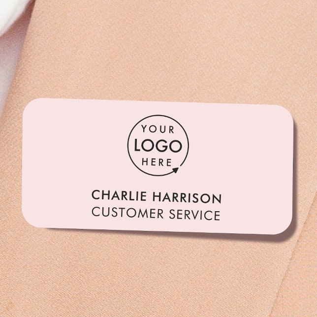 Firmenlogo | Moderne rosa Mitarbeiter Namensschild (Feminine blush pink company branded staff name tags for team & employee identity.)