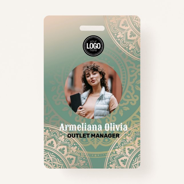 Firmenlogo personalisieren | Elegant Green Yoga Ausweis (Vorderseite)