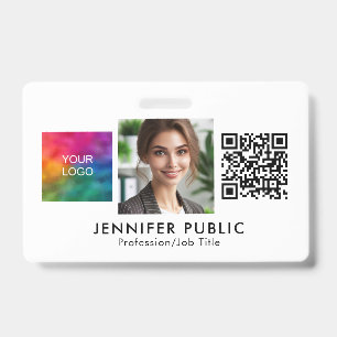 Firmenlogo QR-Code Mitarbeiterfoto Hier Ausweis