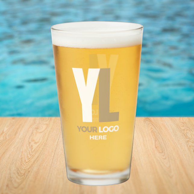Firmenlogo Saubere minimale Markenbeere Glas (Von Creator hochgeladen)