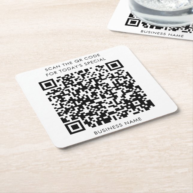 Firmenname und QR-Code-Menü Rechteckiger Pappuntersetzer (angewinkelt)