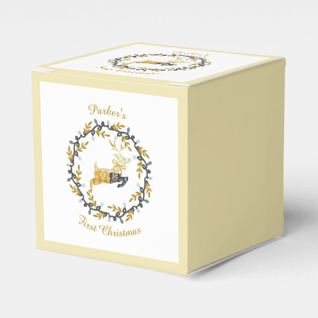 First Christmas Deer with Wreath Yellow Customize Geschenkschachtel (Vorderseite)