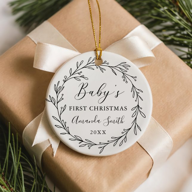 First Christmas Floral Botanical Wreath Keramik Ornament (Von Creator hochgeladen)