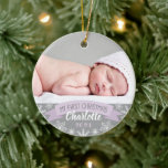 First Christmas Lavender Purple Baby Girl Foto Keramik Ornament<br><div class="desc">"Mein erstes Weihnachtsbanner" und Schneeflocken-Foto-Ornament-Design kann mit dem Namen und Geburtsjahr des kleinen Mädchens personalisiert werden. Enthält ein zweites Foto auf der Rückseite. Lavendel lila,  grau und weiß.</div>