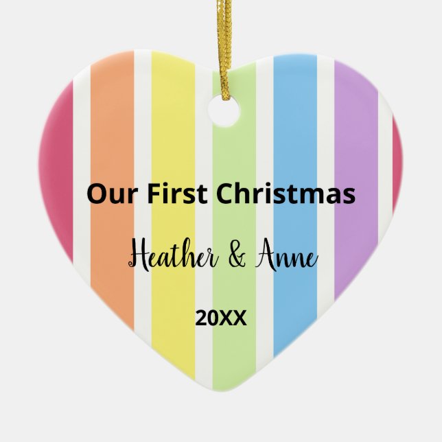 First Christmas Rainbow White Stripes Pastel Keramik Ornament (Vorne)
