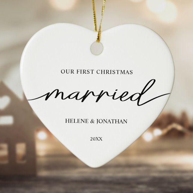 First Christmas Verheiratet Couple Minimal Elegant Keramik Ornament (First Christmas Married Couple Minimal Elegant Ceramic Ornament)