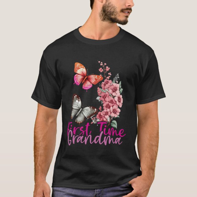 First Time Grandma 2023 Mother s Day 2023 Butterfl T-Shirt (Vorderseite)