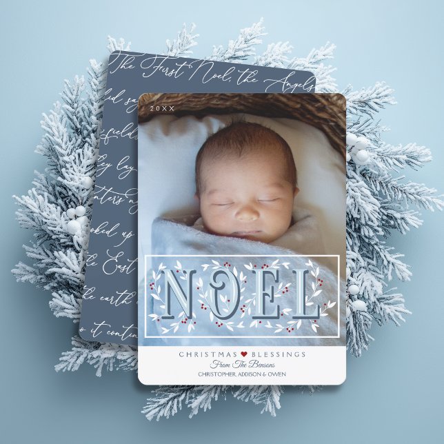 First Weihnachten Overlay Baby Foto Weihnachtskart Karte (Shown on a 5" x 7" card with rounded corners)