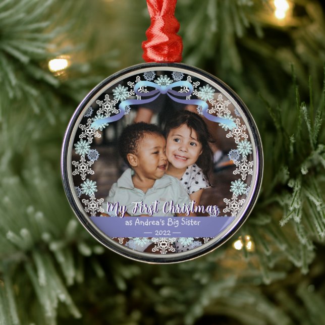 First Xmas Oma Snowflakes Ribbon Light Blue Ornament Aus Metall (Baum)