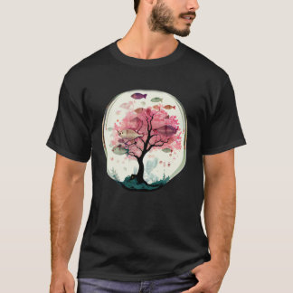 Fisch schwimmt mit Kirschblüten-Korallenbaum unter T-Shirt