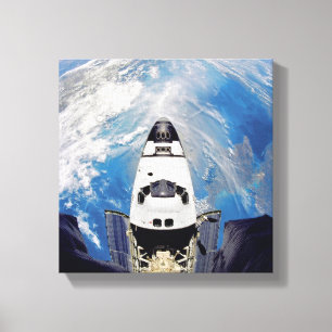 Fischaugenansicht Space Shuttle Atlantis Erdumlauf Leinwanddruck